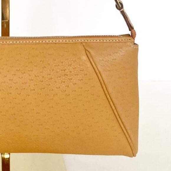 SALVATORE FERRAGAMO Lambskin Gancini Pouch Vintage Shoulder Bag - Picture 5 of 15